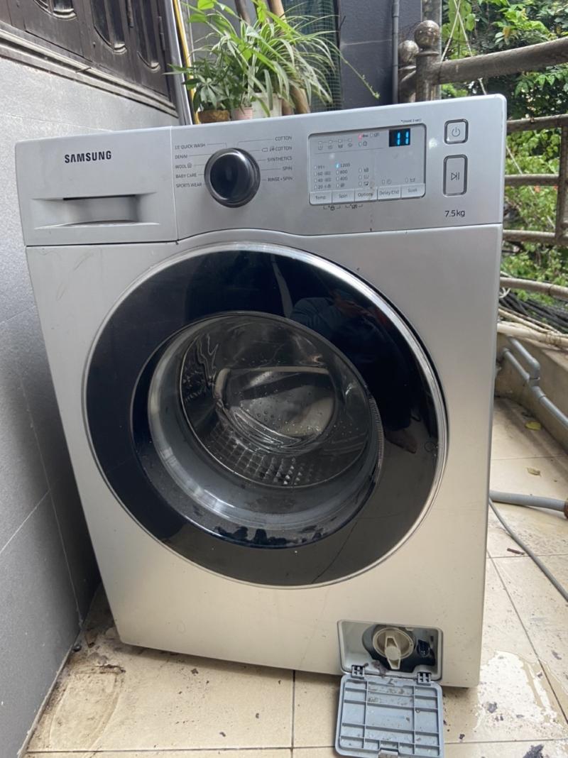 Sửa máy giặt Hàng Đường Chuyên Nghiệp Tận Nơi Nhanh Chóng Từ Thợ Điện Lạnh 24h